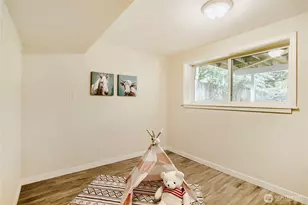 8451 NE 137th St, Kirkland, WA 98034 - Photo 17