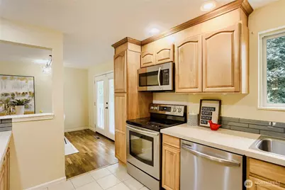 8451 NE 137th Street, Kirkland, WA 98034 - Photo 13