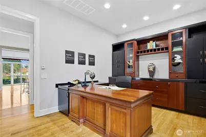 2 Crescent Key SE, Bellevue, WA 98006 - Photo 19