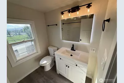 990 Lancaster Road, Selah, WA 98942 - Photo 23