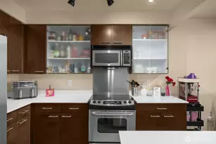 159 Denny Wy, Seattle, WA 98109 - Photo 11