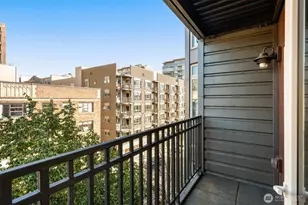 159 Denny Wy, Seattle, WA 98109 - Photo 19