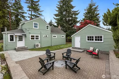 3006 NE 133rd Street, Seattle, WA 98125 - Photo 3