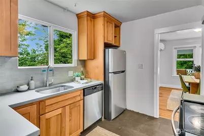 3016 S Edmunds Street, Seattle, WA 98108 - Photo 9