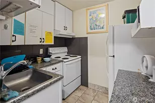 4714 17th Ave NE, Seattle, WA 98105 - Photo 5