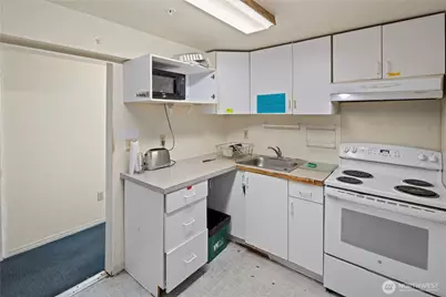 4714 17th Avenue NE, Seattle, WA 98105 - Photo 13