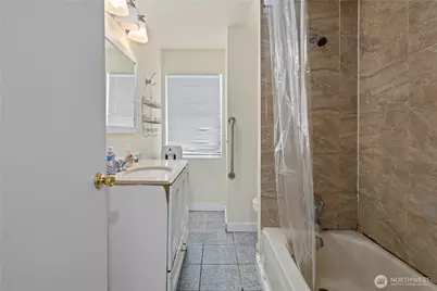 4714 17th Avenue NE, Seattle, WA 98105 - Photo 25