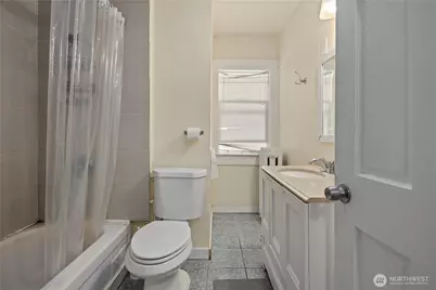 4714 17th Avenue NE, Seattle, WA 98105 - Photo 23