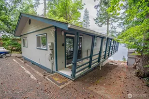 411 N Potlatch Dr N, Hoodsport, WA 98548 - Photo 37