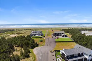 1611 Ocean Beach Blvd, Long Beach, WA 98631 - Photo 1