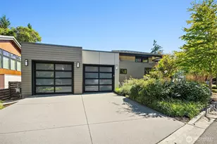 8270 SE 31st St, Mercer Island, WA 98040 - Photo 35
