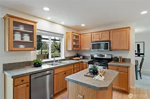 13235 124th Ct NE, Kirkland, WA 98034 - Photo 7