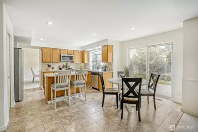 11240 SE 189th Court, Renton, WA 98055 - Photo 11