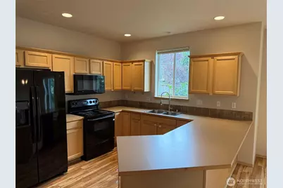 26829 226th Place SE, Maple Valley, WA 98038 - Photo 3