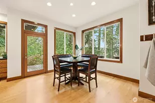 18603 E Spring Lake Dr SE, Renton, WA 98058 - Photo 9