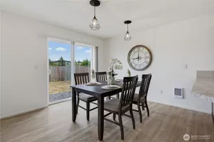 11602 189th St E, Puyallup, WA 98374 - Photo 9