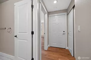 11313 NE 128th St, Kirkland, WA 98034 - Photo 3