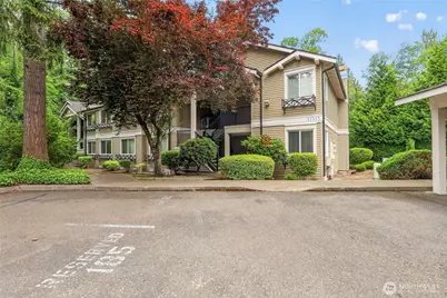 11313 NE 128th Street #E104, Kirkland, WA 98034 - Photo 1