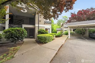 11313 NE 128th St, Kirkland, WA 98034 - Photo 29