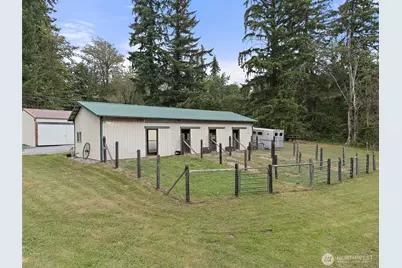 28522 158th Avenue E, Graham, WA 98338 - Photo 31