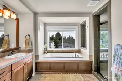 13721 SE 90th Place, Newcastle, WA 98059 - Photo 21