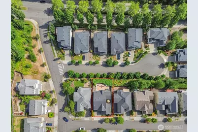 13721 SE 90th Place, Newcastle, WA 98059 - Photo 39
