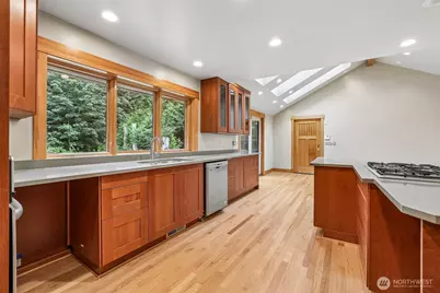 33010 SE 110th Street, Issaquah, WA 98027 - Photo 13