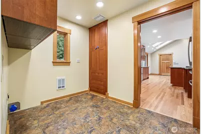 33010 SE 110th Street, Issaquah, WA 98027 - Photo 33