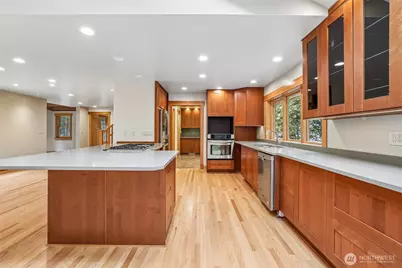 33010 SE 110th Street, Issaquah, WA 98027 - Photo 11