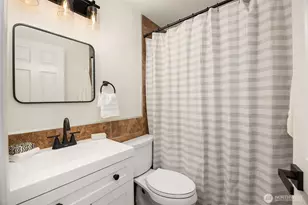 17563 12th Ave NE, Shoreline, WA 98155 - Photo 17