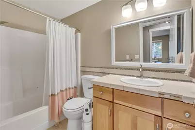 19020 34th Avenue E, Tacoma, WA 98446 - Photo 17