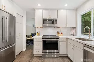13950 127th Pl NE, Kirkland, WA 98034 - Photo 13