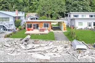196 Edgebluff Rd, Camano Island, WA 98282 - Photo 3