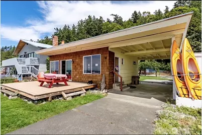 196 Edgebluff Road, Camano Island, WA 98282 - Photo 5