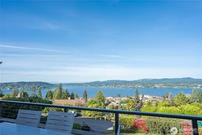 10861 Auburn Avenue S, Seattle, WA 98178 - Photo 3
