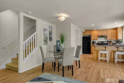 4720 Interlake Avenue N, Seattle, WA 98103 - Photo 7