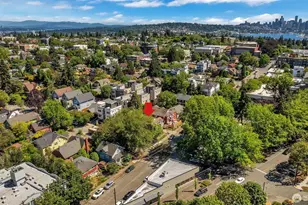 4720 Interlake Ave N, Seattle, WA 98103 - Photo 39