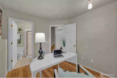4720 Interlake Avenue N, Seattle, WA 98103 - Photo 31