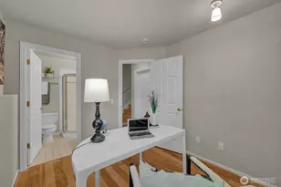4720 Interlake Ave N, Seattle, WA 98103 - Photo 31