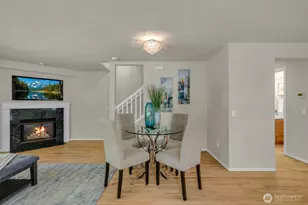 4720 Interlake Ave N, Seattle, WA 98103 - Photo 11