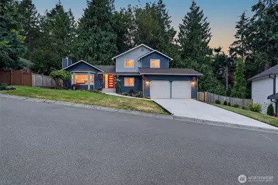 4211 210th Place NE, Sammamish, WA 98074 - Photo 3