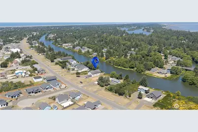 992 Point Brown Avenue SE #2, Ocean Shores, WA 98569 - Photo 33