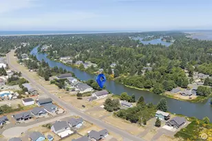 992 Point Brown Ave SE, Ocean Shores, WA 98569 - Photo 33