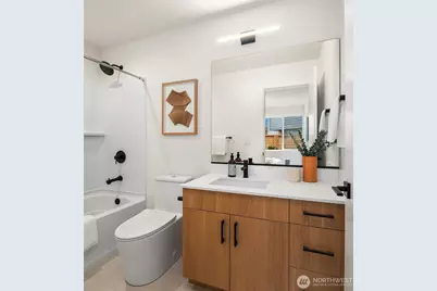 223 NE 75th Street, Seattle, WA 98115 - Photo 5