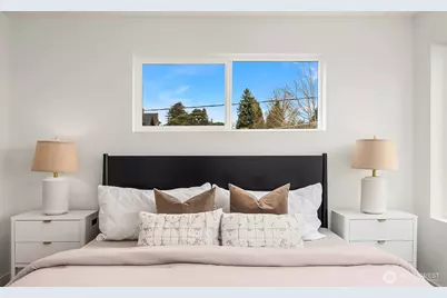 223 NE 75th Street, Seattle, WA 98115 - Photo 25