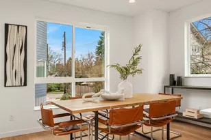 223 NE 75th St, Seattle, WA 98115 - Photo 13