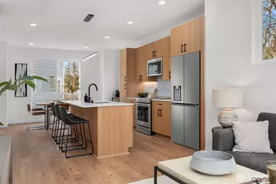 223 NE 75th Street, Seattle, WA 98115 - Photo 7