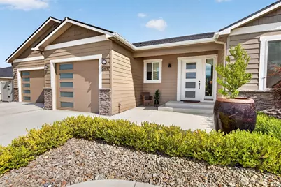 2637 7th St SE, East Wenatchee, WA 98802 - Photo 5