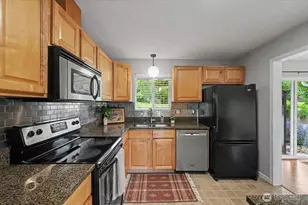 1100 Vista Pl, Wenatchee, WA 98801 - Photo 7