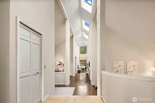 4681 174th Ave SE, Bellevue, WA 98006 - Photo 9